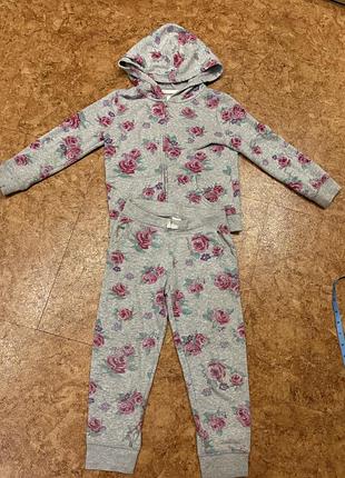 Спортивний костюм oshkosh 5 років