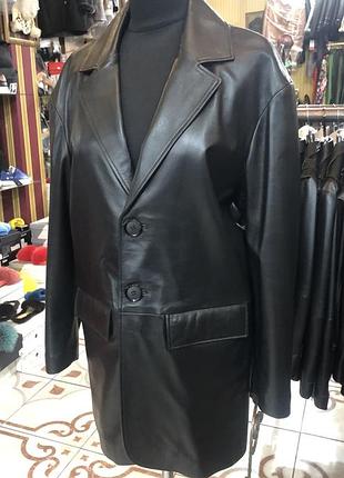 Піджак шкіряний,гудзики,куртка подовжена,френч чорний