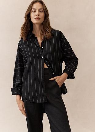 Чорна сорочка оверсайз в смужку