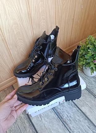 40р нові! демісезонні  утеплені ботінки чоботи жіночі