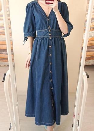 Гарна джинсова сукня від monsoon