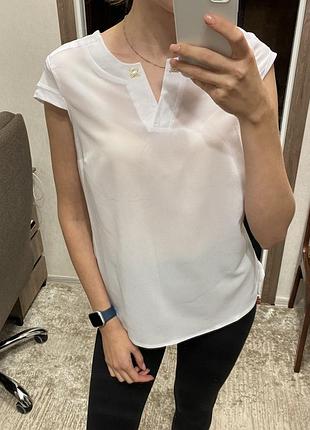 Блуза біла
