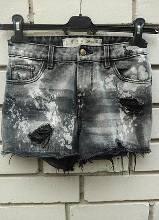 Шорты женские фирмы denim co, производитель британия, размер 32-s.