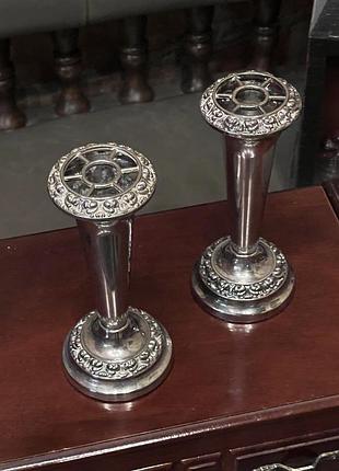 Пара антикварных ваз, роузболы, Англия