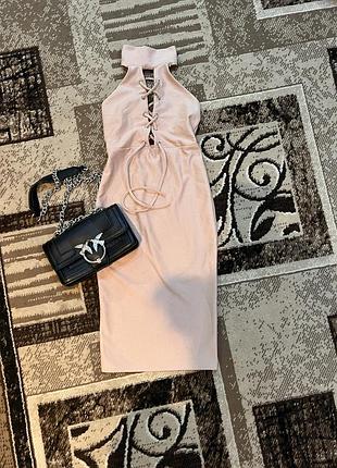 Красива сукня