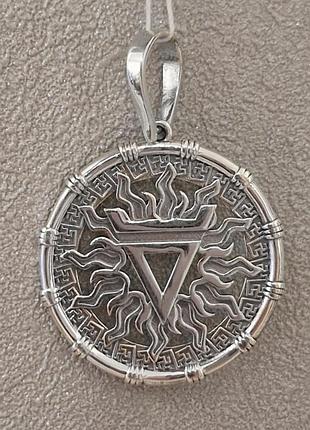 Кулон предохраняет из серебра печать велеса
