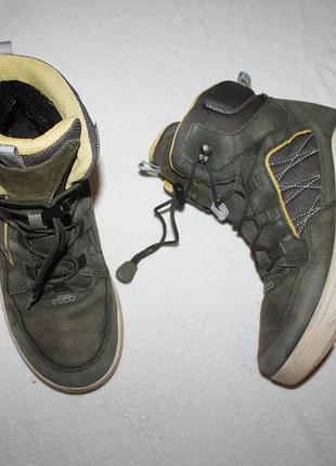 Сапоги фирмы eco 39 размера по стельке 25 см.