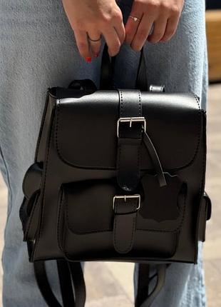 Рюкзак з еко шкіри.повінстю новий