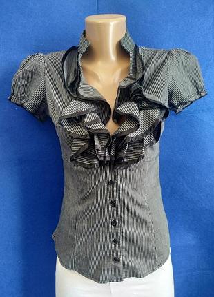 Блузочка с жабо
