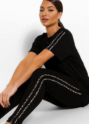 Трикотажный костюм с легинсами