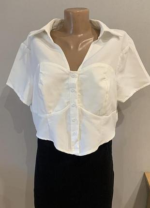Актуальная укороченная блуза