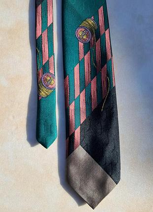 Giorgio rimaldi галстук в виде арт-акцента. с катушкой нитей.