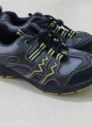 Кроссовки clarks размер 7 стелька 14,5 см состояние новых