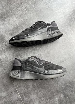 Кросівки чоловічі nike reposto