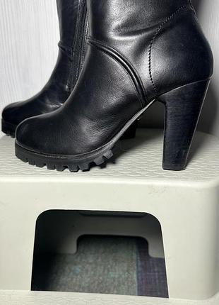 Buffalo лондон чоботи шкіра р.36