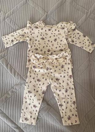 Костюм на дівчинку