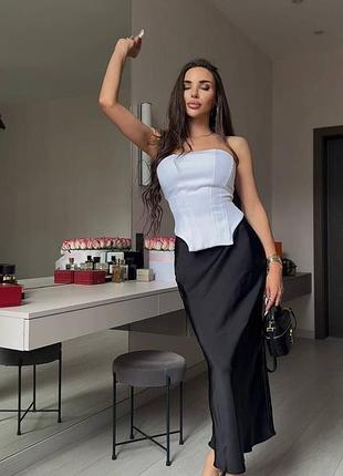 Трендовый женский корсет на шнуровке