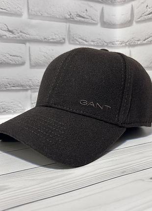 Бейсболка чоловіча gant коричнева зимова утеплена на флісі з вушками.