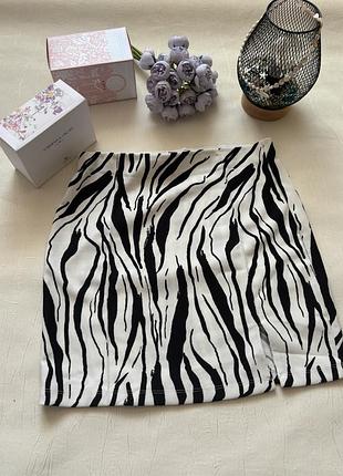 Жіноча спідниця