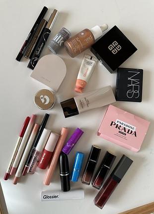 Набір косметики chanel, givenchy, rare beauty, glossier, mac