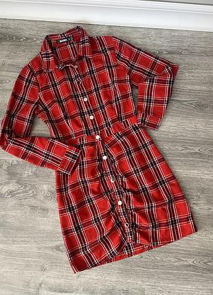 Жіноча сукня сорочка у клітинку