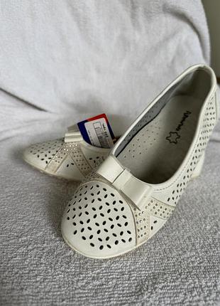 Балетки шкіряні для дівчинки