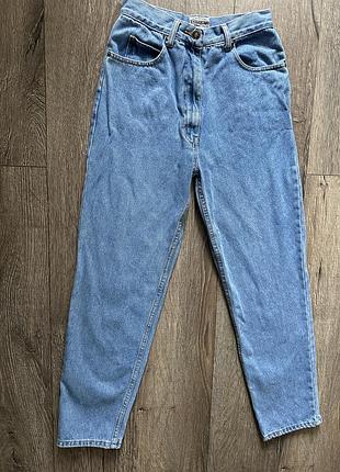 Вінтажні американські джинси мом на талії