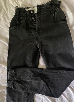 Джинсы на низкой посадке