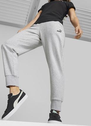 Спортивні штани жіночі puma ess sweatpants 58684204 light gray