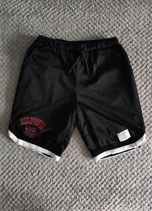 Шорты на мальчика