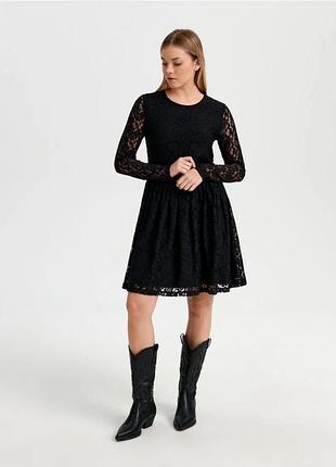 Сукня жіноча мереживна sinsay чорна, святкова, з підкладкою, поліамід+еластан, розмір s, нова