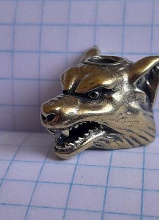 Намистина вовк