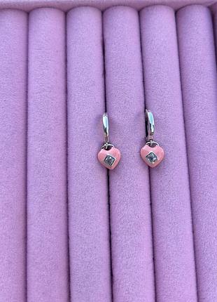 Срібні сережки сердечка з емаллю та цирконом