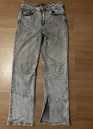 Стильні джинси з розрізами ,висока талія ,потертий сірий zeo basic