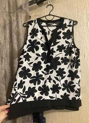 Елегантна базова блуза без рукав