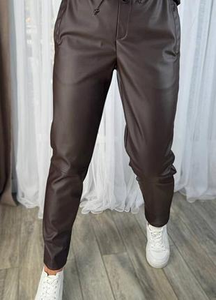 Кожаные матовые штаны на замше в расцветках рр 42-50