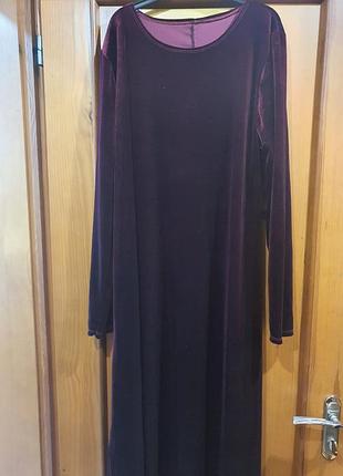 Платье бордо бархатное ткань стрейч 
100%полиэстр производство италия