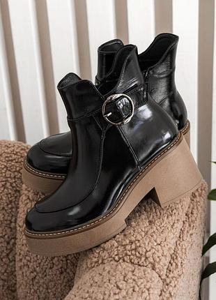 Ботинки женские