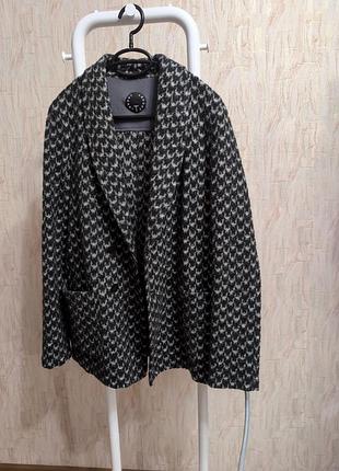 Піджак жакет claudio tonello m розмір вовна