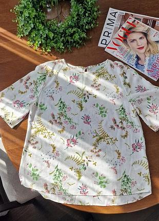 Блузка цветочная