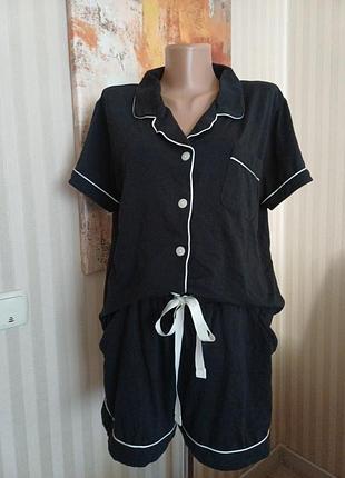 Піжамка, стан нової, склад тканини та заміри на фото, на розмір s,m