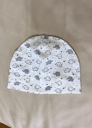 Тонка айворі колір шапочка в слониках від h&m 3-6 міс ріст 68 ог 39 нова без бірки