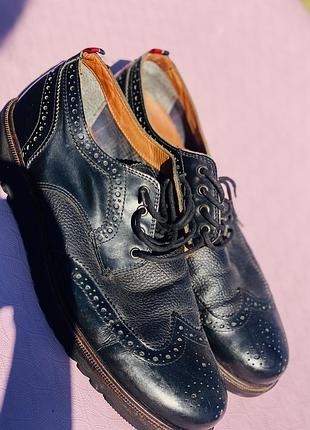 Чоловіче шкіряне взуття tommy hilfiger, 41 розмір👞 оригінал 💯