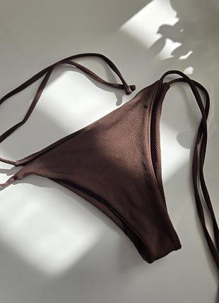 Шоколадные трусики к купальнику / плавки / плавки женские