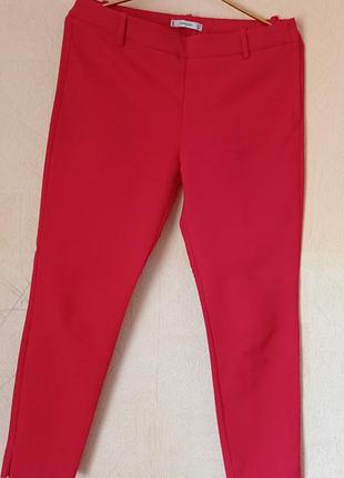 Брюки классические женские красного цвета mango