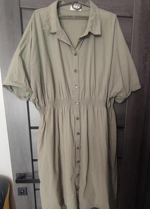 Очень классное платье 56 размера цвета фисташки