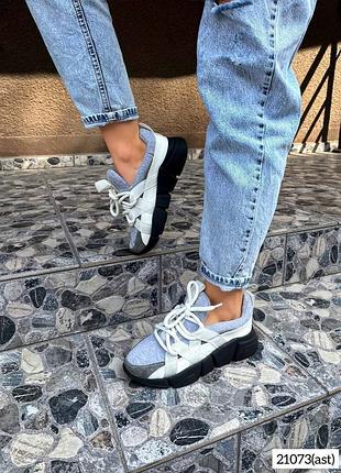 Кроссы casual sale