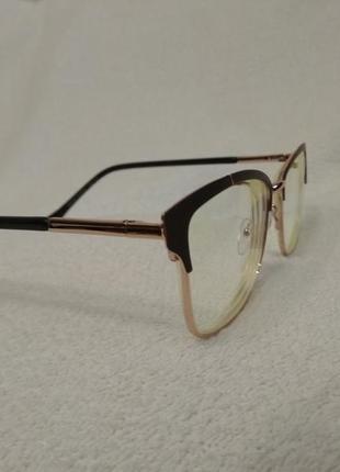 Стильні жіночі окуляри для зору -3,52 фото