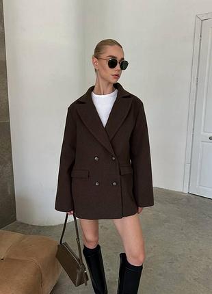 Базовое  пальто шерсть из пальтовой ткани
