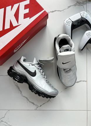 Nike air max plus tiempo wolf grey black 2
